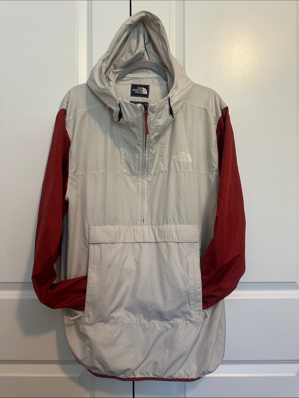 The North Face packable Windbreaker Men XL